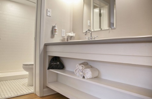 Yamacraw Village Hotel | Thunderbird Inn