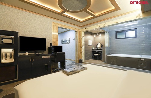 Jeungpyeong Hotel | Tiffany Self Check-in Hotel