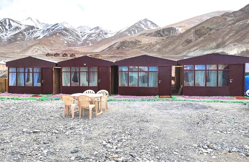 Spangmik RV Rental | TIH Pangong Delight Camps and Cottages