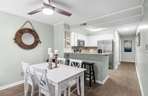 Ocean Drive Condo | Tilghman Beach & Racquet Club 113 - Updated 3 BD Condo