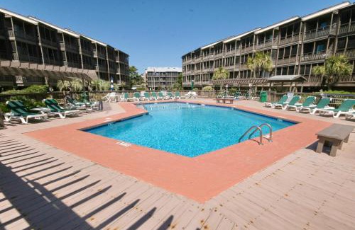 Ocean Drive Apartment | Tilghman Beach & Racquet 214