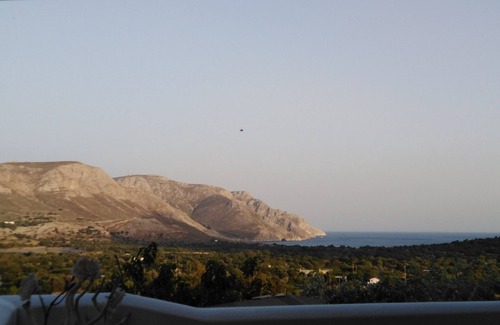 Megalo Chorio House | Tilos island house !