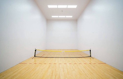 West Dover House | Timber Creek- Now with a new Outdoor Pool!