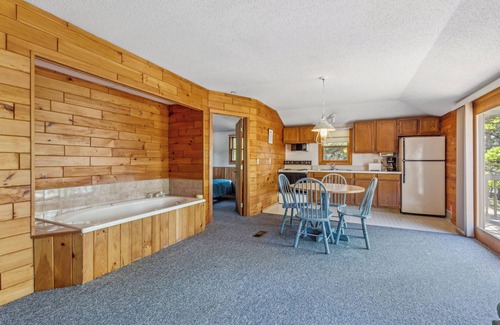 Park Rapids House | Timberlane Resort Cabin #11 | 2 Bed, 2 Bath