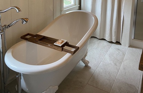 Clayton Cottage | Timpson Overlook Cottage