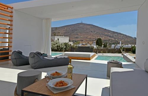 Tinos Town Villa | Tinos Blend Suites