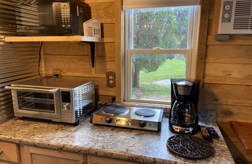 French Lick Cabin | TINY CABIN 5 STAR Clean- French Lick, IN -Private with VIEWS!
