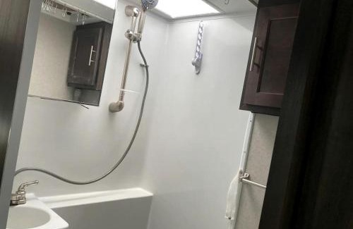 St. Maries House | Tiny Caravan Great for Couples with Landscape Views in Idaho