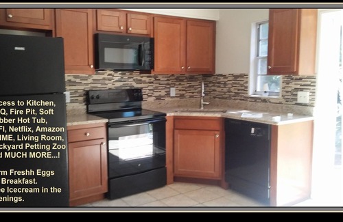 Gulf Coast Acres Bed & Breakfast | Tiny-Farm B & B (An Animal Lovers Paradise) HUDSON, FL