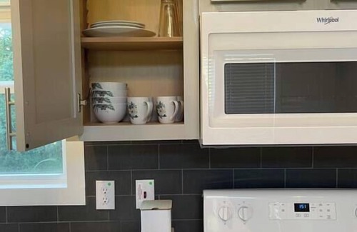 Sardis House | Tiny Home close to Ole Miss/Lake