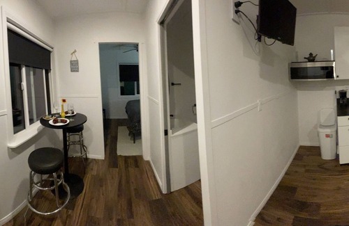 Dyer Cottage | Tiny Home cottage nestled between hot springs and the tallest peaks in Nevada