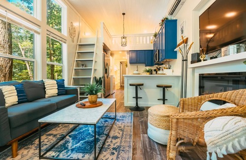 Monteagle Cabin | Tiny Home in Deer Lick Falls Community