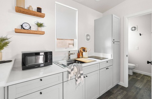 Dunsmuir House | Tiny Home - (Koa)