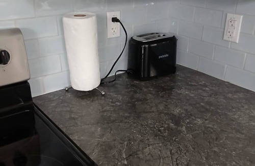 Owens Cross Roads House | Tiny Home near Green Mountain - Little Byrd House