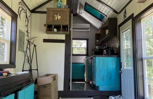 Baxter Cottage | Tiny Home - View of Center Hill Lake