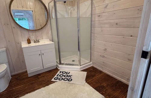 Dickel Apartment | Tiny House located behind the Bell Buckle Mosaic House in Bell Buckle, Tennessee