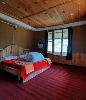 Banjar House | Tirthan Ecostay