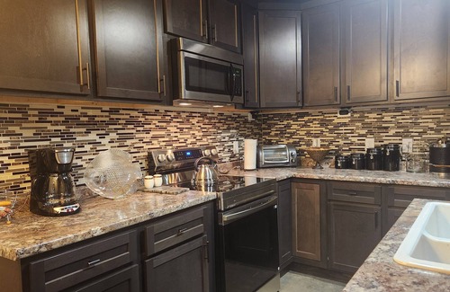 Pikeville House | Titans Rest 3/2 House in historic Pikeville, TN near Fall Creek Falls State Park