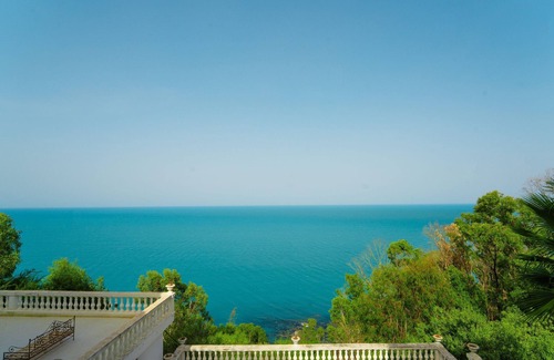 Sidi Bou Said Apartment | Le paradis bleu Luxueux duplex avec vue mer