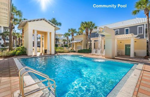 Delos House | Toes In The Sand-ON GULF-FRANGISTA BEACH
