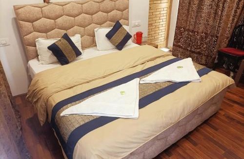 Kargil Hotel | Tololing Eco Resort