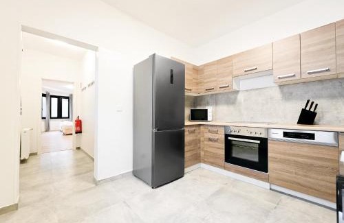 Hardterbroich-Pesch Apartment | Tolstov Apartments - 3 Room Apartment - Parking - 30 Min Messe DUS