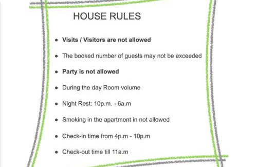 Oberbilk Apartment | Tolstov House - 6 Zimmer Haus - große Küche - Garten - Parkplatz - 25min Messe DUS