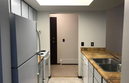 Sioux Falls Apartment | Tomar Park Apt 5 - KP101APT5