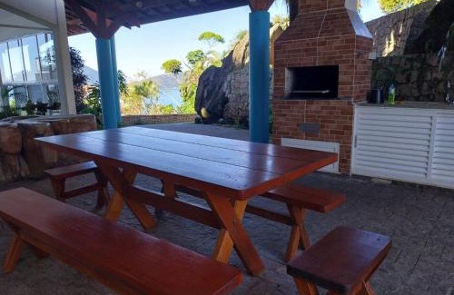 Silop House | Toninha Tropic