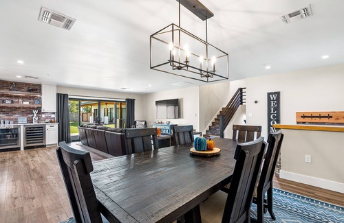 Scottsdale Highlands Five House | TONS OF SPACE, HEATED POOL, PETS WELCOME, HOME GYM, CLOSE TO EVERYTHING!