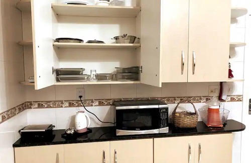 Atalaia Apartment | Top. 3 Qts a 3 Quadras do Mar. Amplo. Tudo Perto