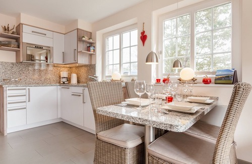 Wenningstedt-Braderup Apartment | Top Lage & Ausstattung: Sonniger Südgarten. In Einer Ruhigen Sackgasse Gelegen