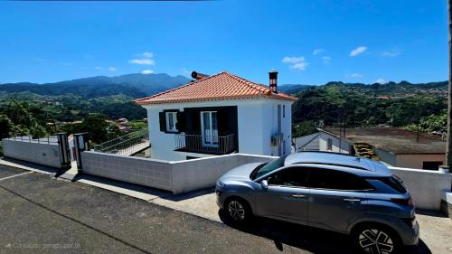 Santana Apartment | Top Floor in Flor do Campo - Santana