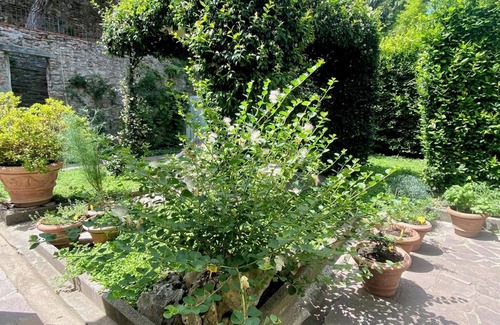 San Niccolo Apartment | Top floor with garden bordering the historic city walls in San Niccolo district