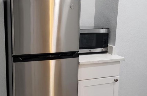 Aurora House | Top Notch Private Room With Gym and Work Station - Non Smoking