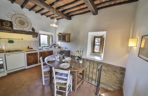 Figline e Incisa Valdarno House | TORRETTA Splendid apartment in Torre del '400