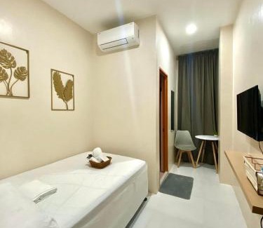 Laguindingan Hotel | Torres Traveller's Inn