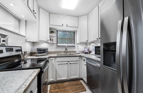 Loudon House | TOTAL RELAXATION at this lakefront cabin with private dock!