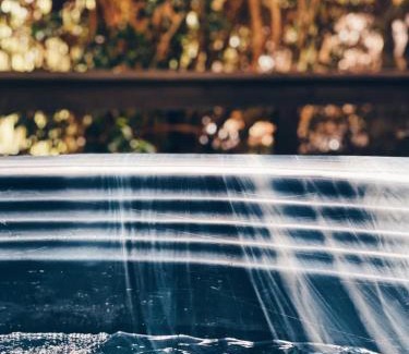 Shlomi Cabin | Touch of Rose