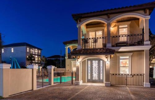 Frangista Beach House | Touched by the Sun