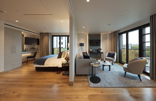 Tower Hill Hotel | Tower Suites by Blue Orchid