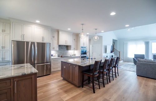 Jacksons' Gap House | Tower View: A Lakeside Haven