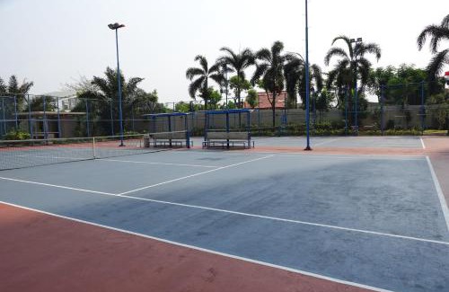 Jakarta Apartment | Town House MGR 2, Central Park Mall Area, Pool Side-1st floor