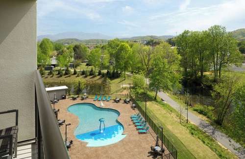 Pigeon Forge Hotel | TownePlace Suites by Marriott Pigeon Forge