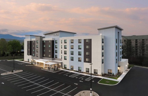 Pigeon Forge Hotel | TownePlace Suites by Marriott Pigeon Forge