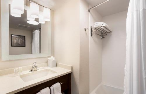 Foster City Hotel | TownePlace Suites by Marriott San Mateo Foster City