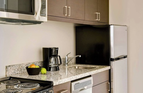 Bairdford Hotel | TownePlace Suites by Marriott Pittsburgh Harmarville