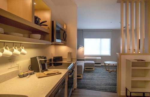 Conroe Hotel | TownePlace Suites by Marriott Conroe
