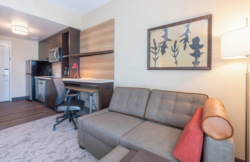 Agoura Hills Hotel | TownePlace Suites by Marriott Agoura Hills