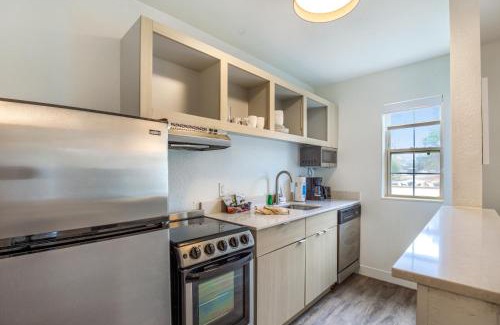 Mobile Hotel | TownePlace Suites Mobile